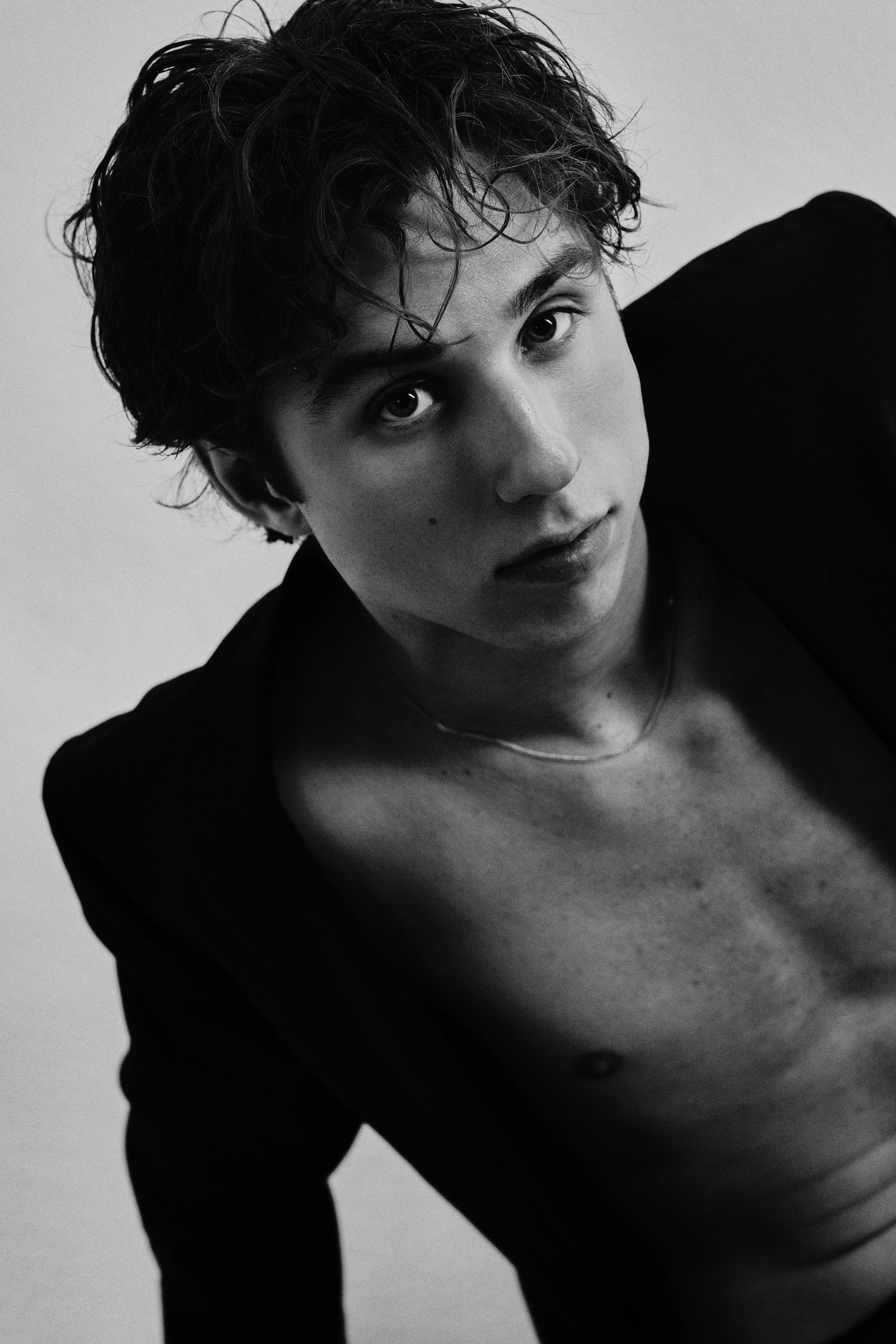 Felix Schreiter by Tim Litwinschuh