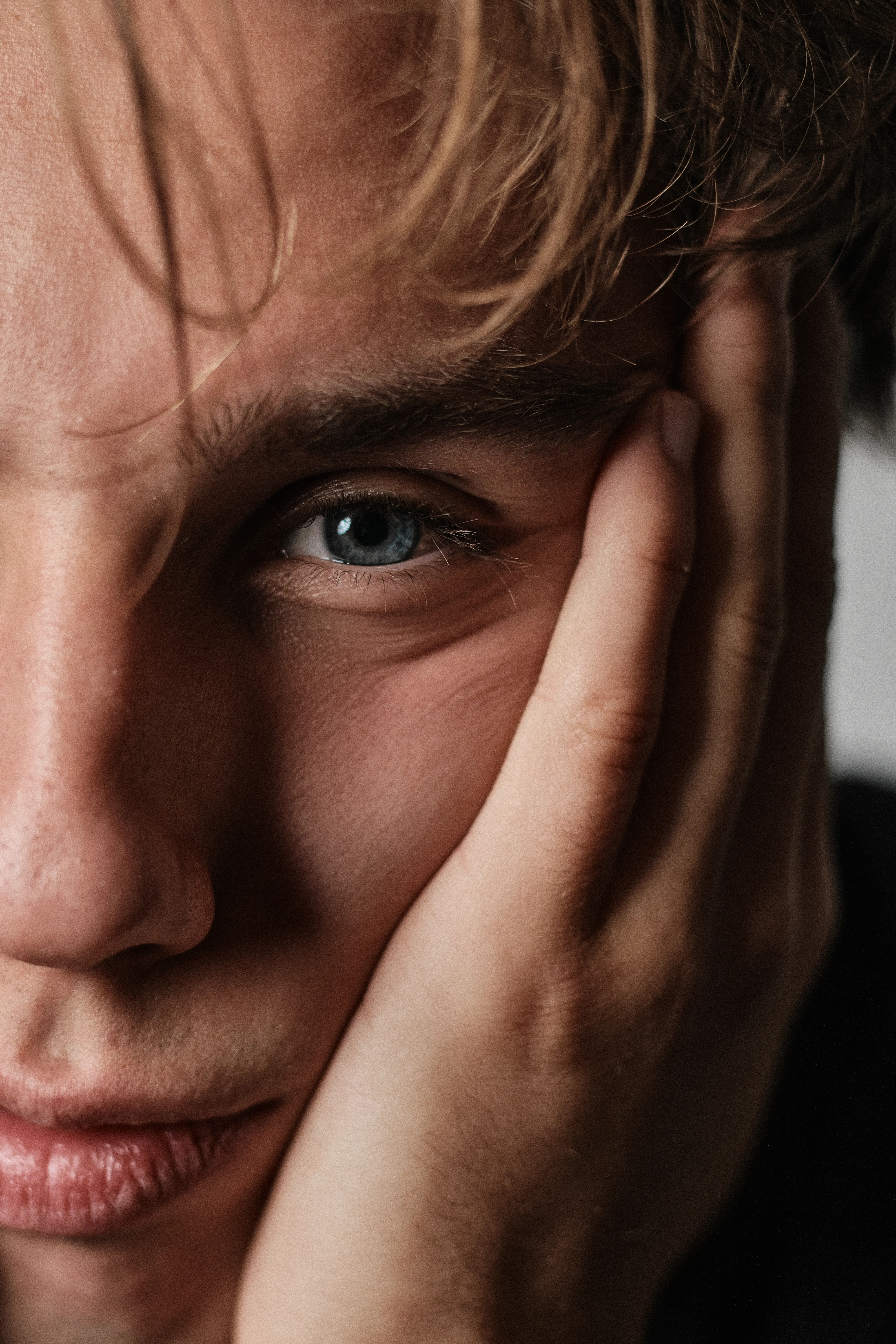 Felix Schreiter by Tim Litwinschuh