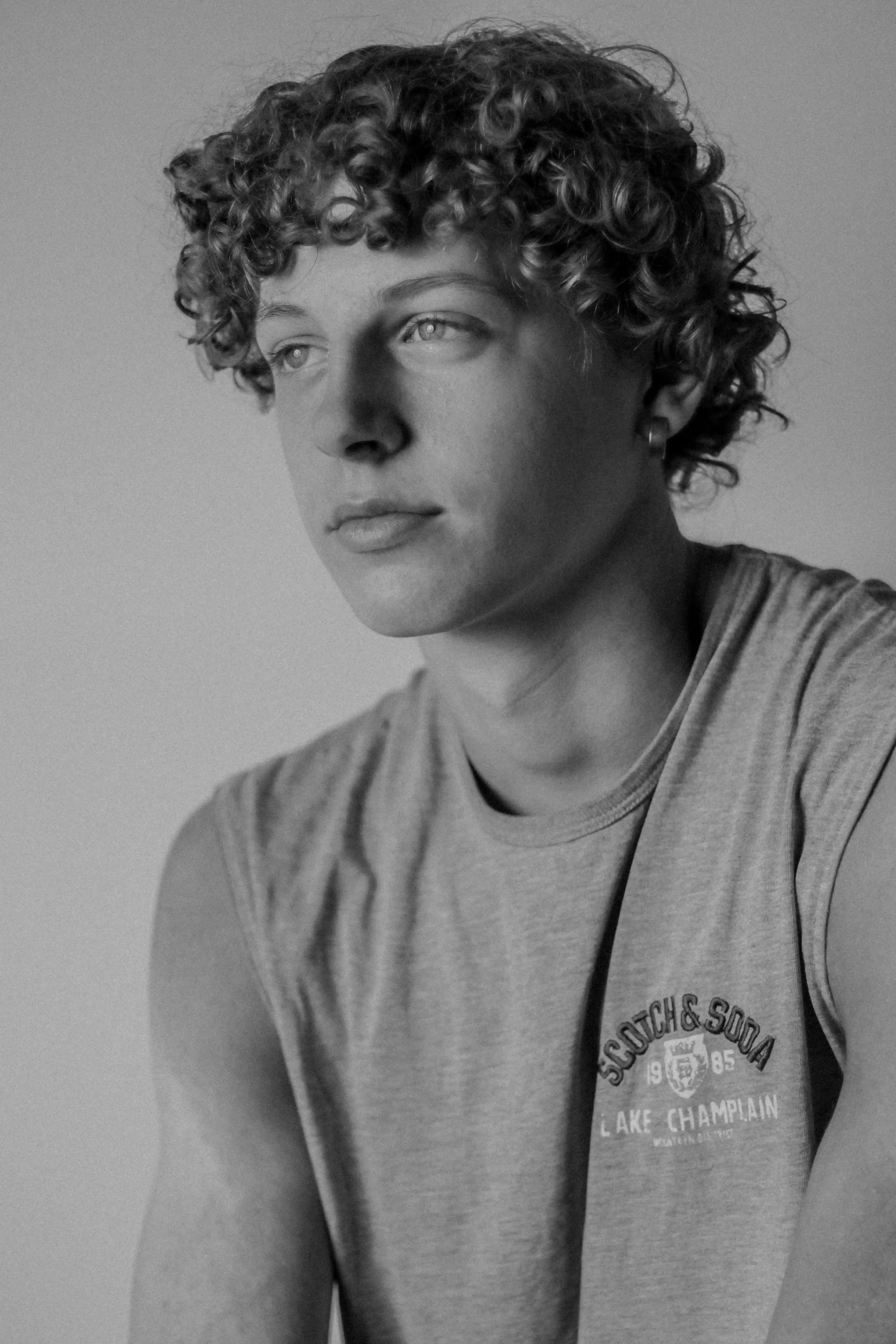 Mika Pfitzner by Tim Litwinschuh