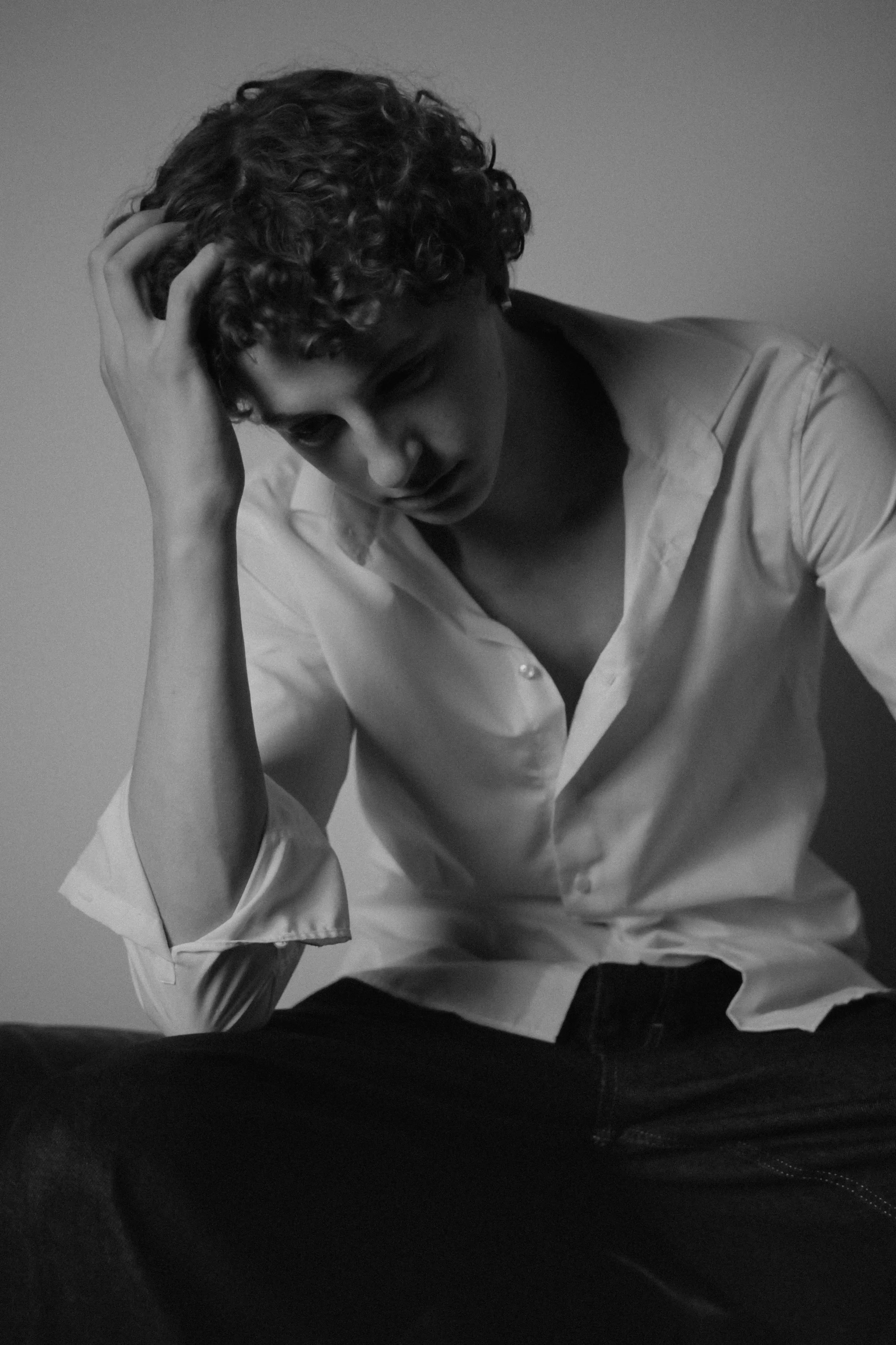 Mika Pfitzner by Tim Litwinschuh