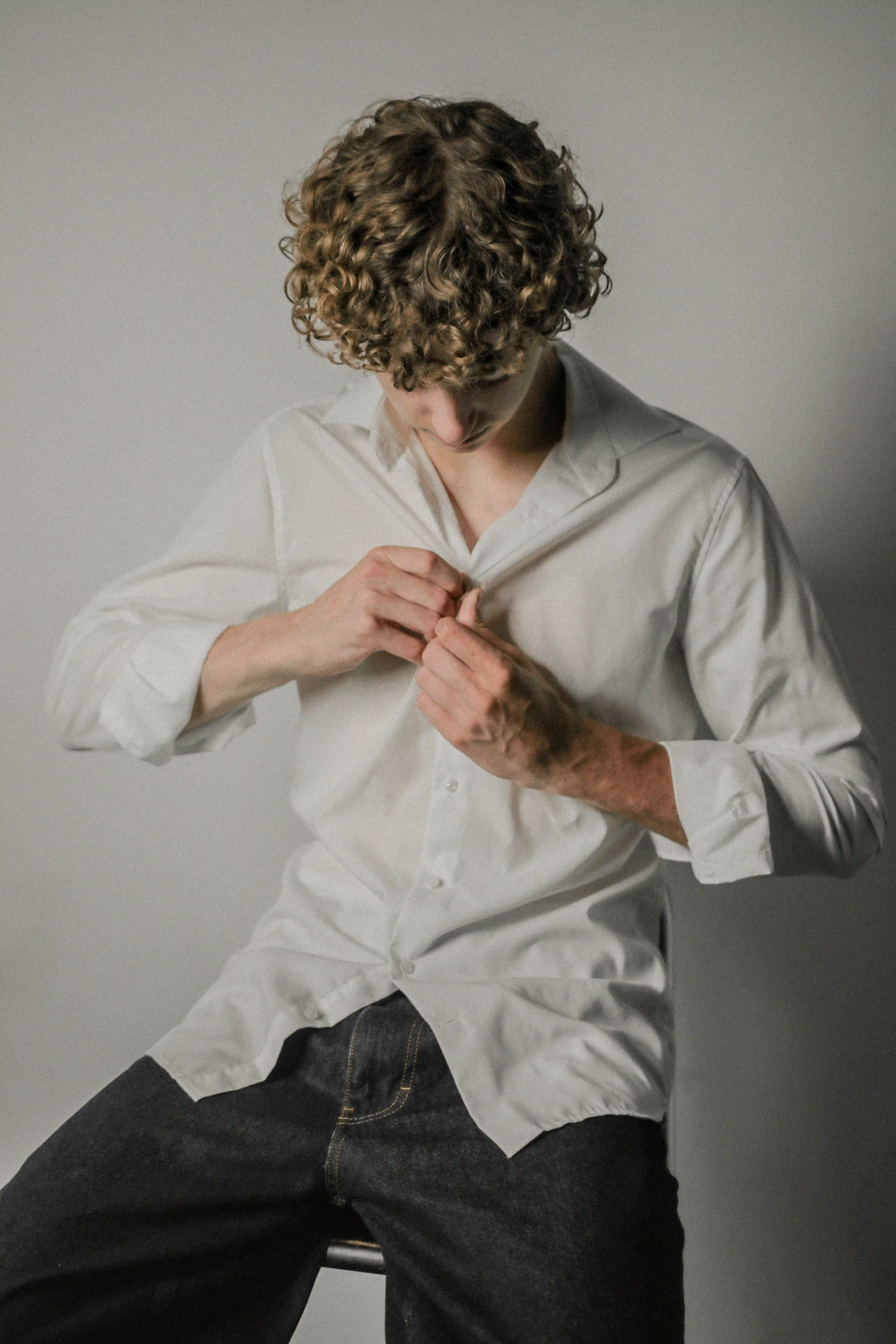 Mika Pfitzner by Tim Litwinschuh